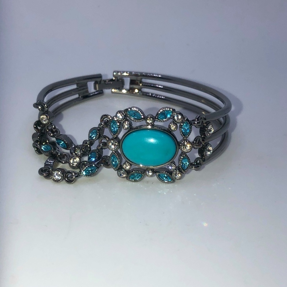 BUTLER FAC Silver Tone Blue & White Rhinestone Faux Turquoise Bracelet 7”
